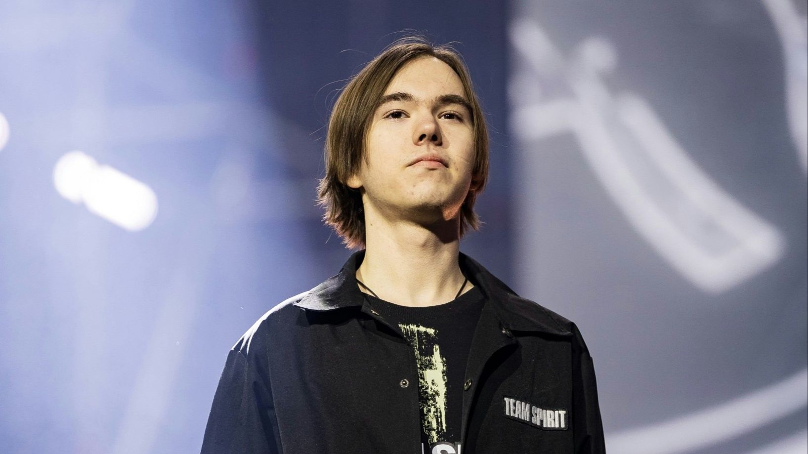 EDG赛后致歉：很抱歉未能取胜 我们还是会向着光明步履坚定