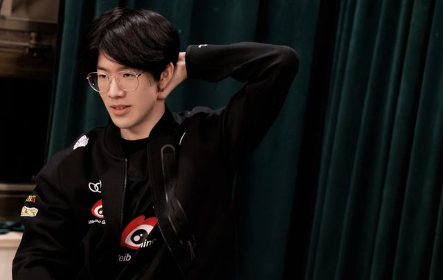 2025年即将画上句号，一起来回顾下2025年LPL冠军队伍