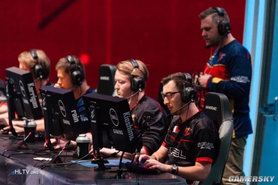 你上你也行？CSGO教练到底需要什么样的技能
